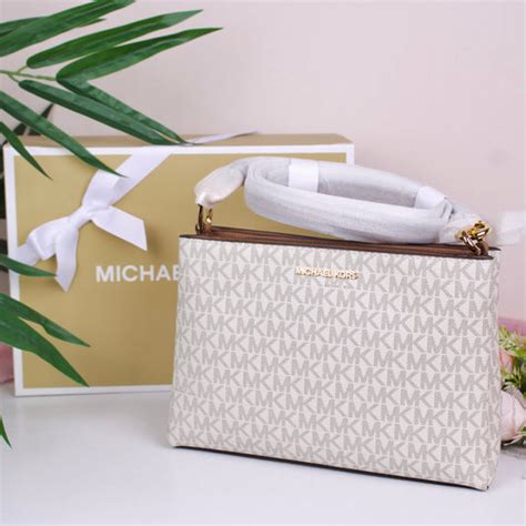 michael kors elaine